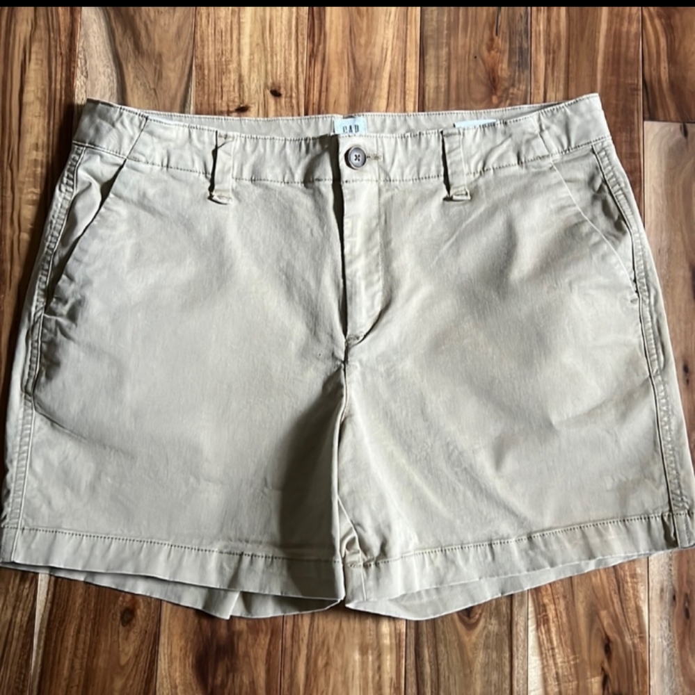 New without tags Gap City Shorts